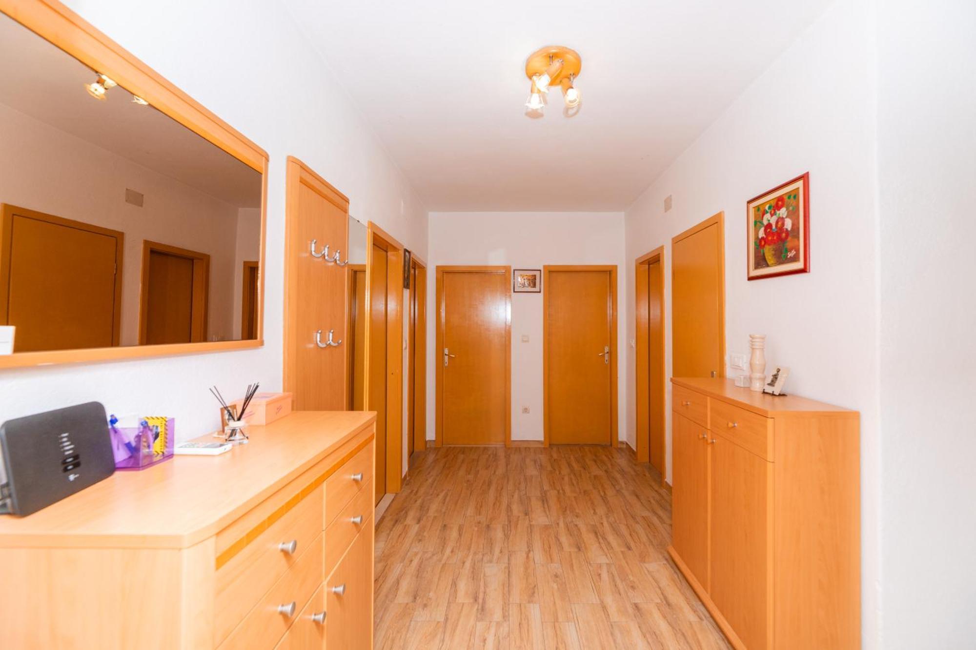 Apartments Martic ซูเปตาร์ ภายนอก รูปภาพ
